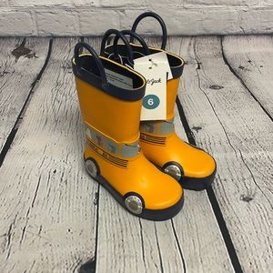 Infant rain boots, NWT